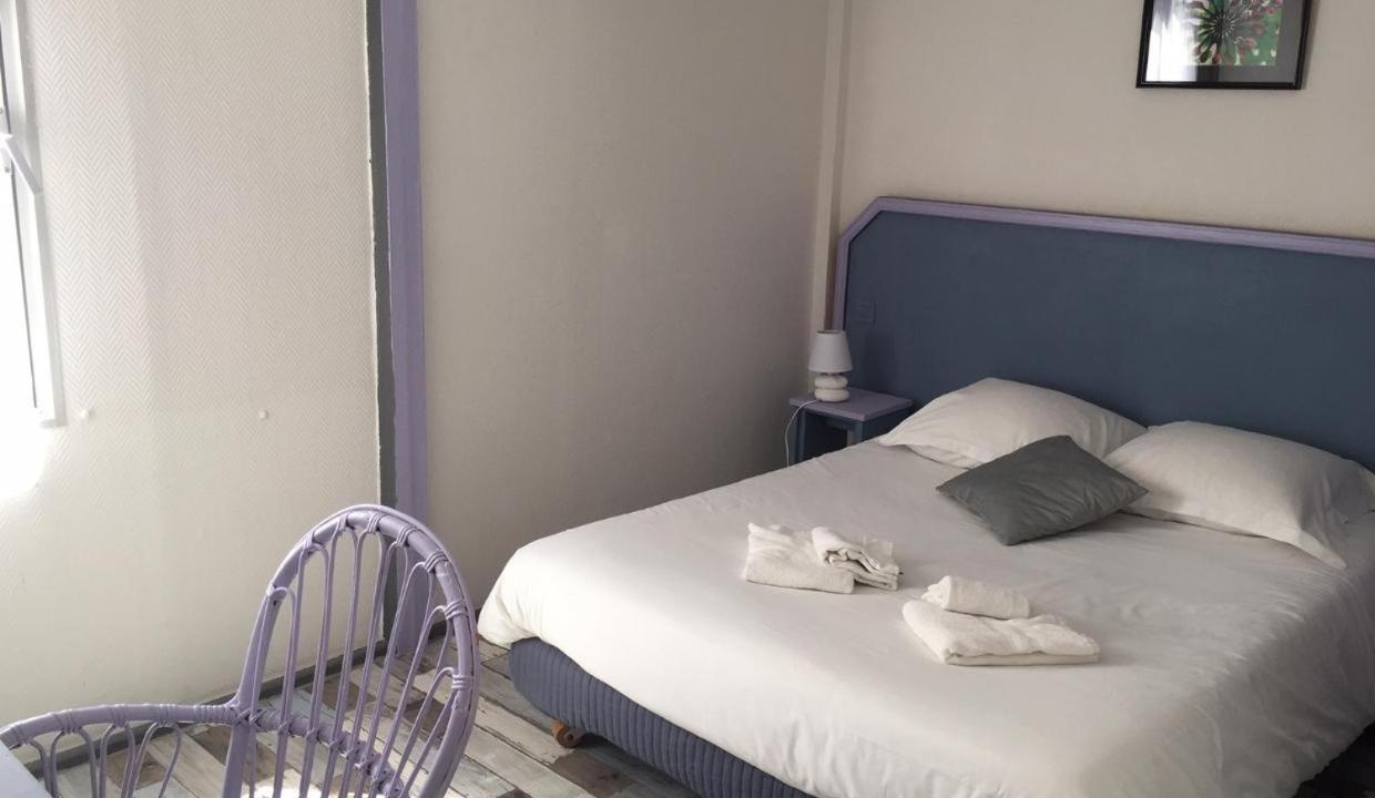 Hostellerie De La Source Арл Екстериор снимка